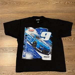 Nascar Black Men’s Tee with Blue #9 Chase Elliott Racecar Graphic